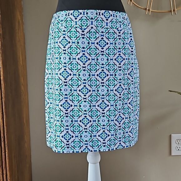 Ann Taylor Factory NWT Blue Green and White Pencil Skirt Sz 8 - Picture 8 of 16